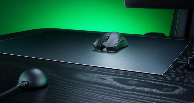 Представлен Razer Atlas Pro — стеклянный коврик для мыши толщиной с монету