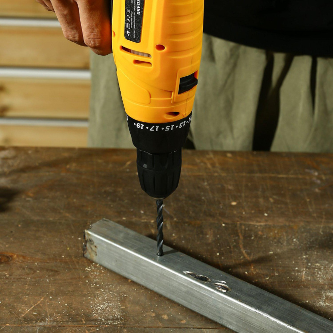 Дрель-шуруповерт Deko DKD450 450Вт патрон:быстрозажимной 063-4280