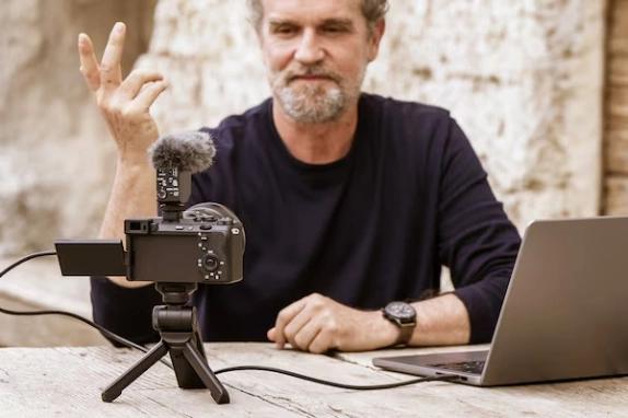 Фотоаппарат Sony Alpha 7 CR черный 62.5Mpix 3" UHD 4K WiFi NP-FZ100