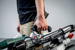 Торцовочная пила METABO KGS 305 M, 1600Вт, 305мм [613305000]
