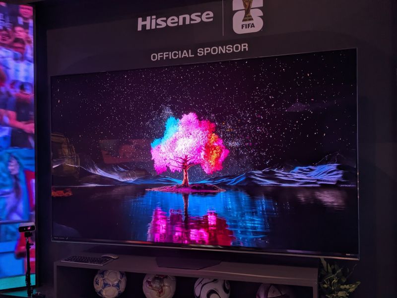 Hisense показала 165-герцевые телевизоры MiniLED с поддержкой Dolby Atmos