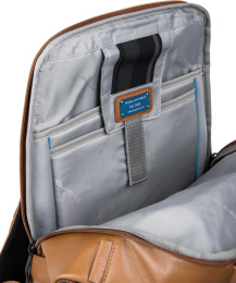 Рюкзак Piquadro Russel CA6766W137/G горчичный натур.кожа