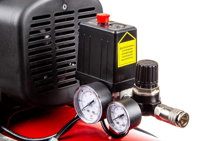 Компрессор поршневой Elitech КПМ 200/50 масляный 198л/мин 50л 1500Вт красный