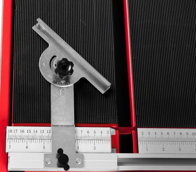 Плиткорез электрический  Зубр ЭП-300-1500C 1500Вт красный /черный