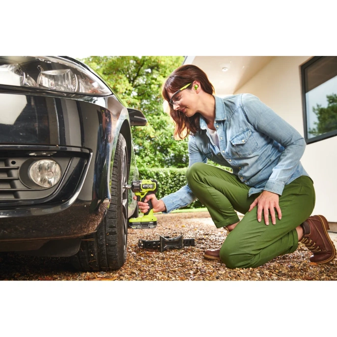 Ударный бесщеточный гайковерт Ryobi 18В RIW18C-0 5133005898