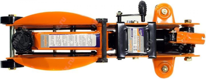 Подкатной домкрат с фиксатором в кейсе Ombra OHT225C 2.5 т 140-387 мм 55762 055762
