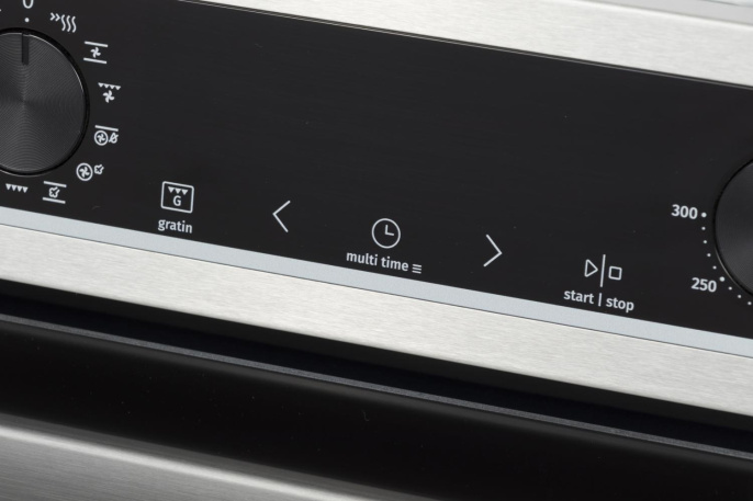 Духовой шкаф электрический Gorenje BOSB6737E06X,  77л,  дверца с 2 стеклами,  нержавеющая сталь/черный
