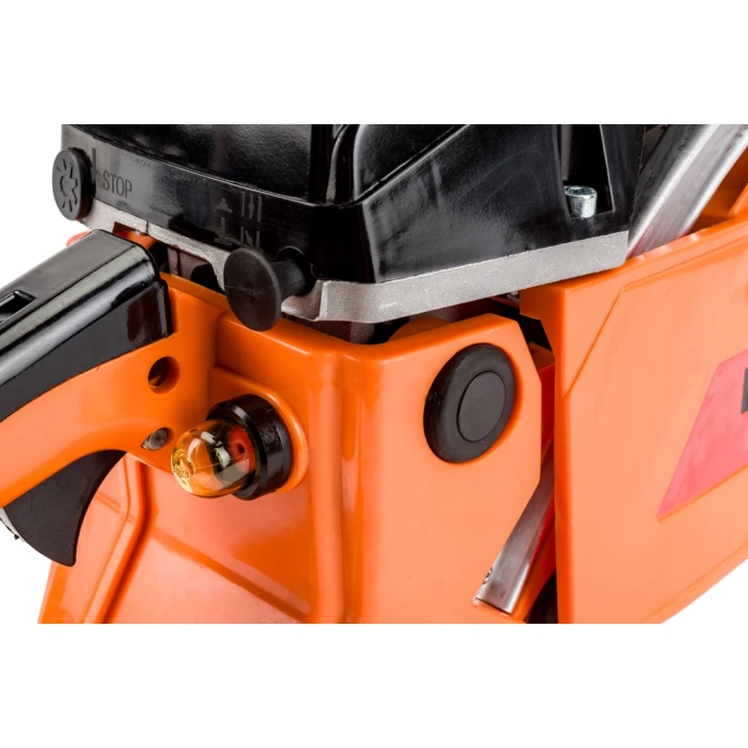 Бензопила 3,4 л.с., шина 20 дюймов, Gigant GTSL-03