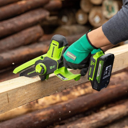 Цепная пила Greenworks G24MCS10 дл.шины:4" 10cm 1аккум. 2Ач ЗУ 2008207UA