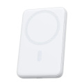 Aukey внешний аккумулятор Magnetic 5000 White APB-PB-MS03WH