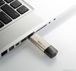 Накопитель USB Apacer AH353 32GB AP32GAH353C-1 Golden Wing USB3.0, металлический корпус, с колпачком