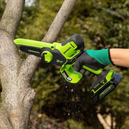 Цепная пила Greenworks G24MCS10 дл.шины:4" 10cm 1аккум. 2Ач ЗУ 2008207UA