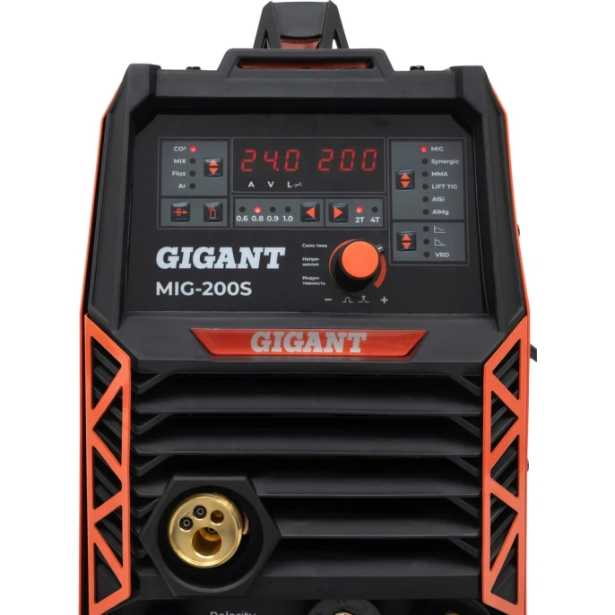 Сварочный полуавтомат - инвертор Gigant (200 А; EURO; синергия; ПВ 40%) MIG-200S