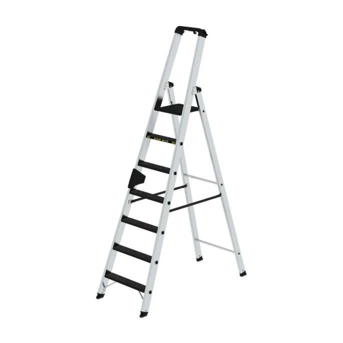 Стремянка MUNK 7 ступеней с покрытием Clip-Step R13 с рукояткой Ergo-pad нагрузка до 250 кг 042707