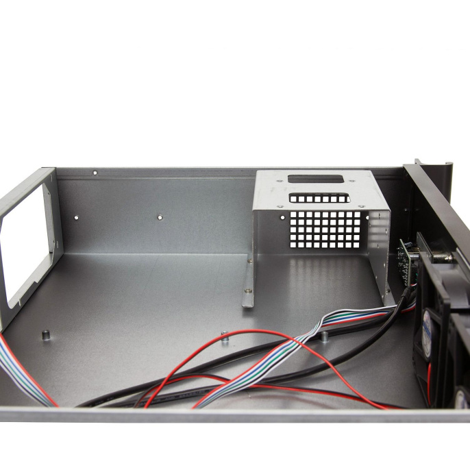 Серверный корпус ExeGate Pro 2U350-03 <RM 19", высота 2U, глубина 350, без БП, USB> EX279691RUS