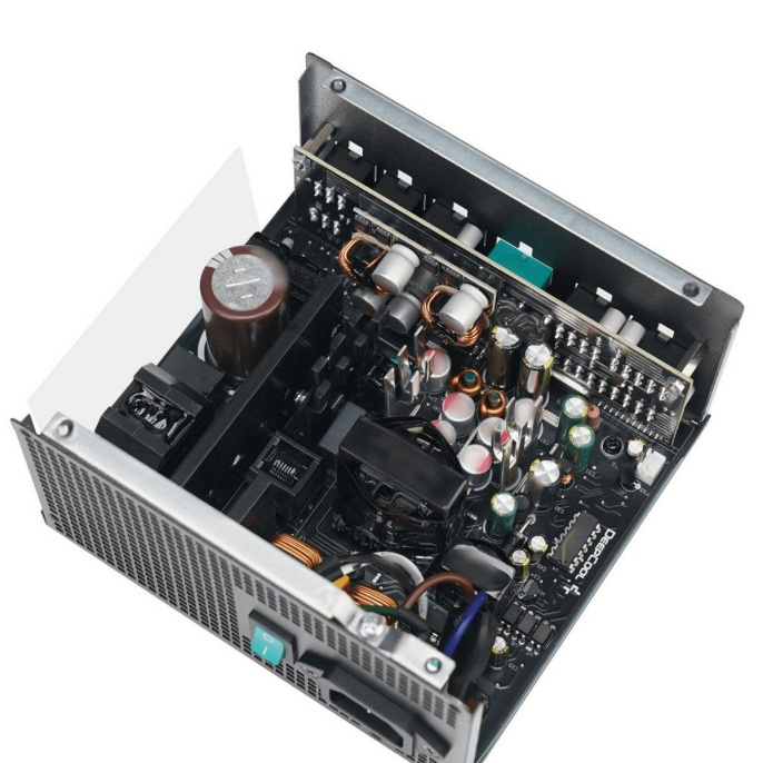 Блок питания Deepcool GAMERSTORM PN650M 650W R-PN650M-FC0B-WGEU ATX 12V V3.1, APFC, 80Plus Gold КПД 90% , 3,3V-20А, 5V-20А, 12V-54А, -12V-0.3А, 5Vsb-3А, 1x20+4pin, 2x4+4pin, 3х6+2pin, 1х16pin, 2x4Pin Peripheral,OPP/OVP/SCP/OTP/OCP/UVP/SIP/NLO, размер
