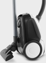 Пылесос Karcher VC 2 1.198-030.0 сухая уборка, объем фильтр-мешка: 2.8 л, радиус уборки: 7.5 м, фильтр Hepa 12, насадки: для пола, щелевая, насадка-щетка для мебели