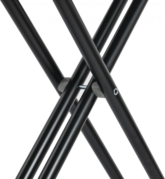 Гладильная доска Starwind SW-IB1248 122x43см рег.высот. черный/белый