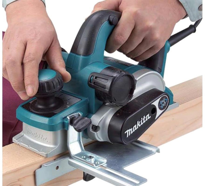 Рубанок Makita KP0810 850Вт 82мм 16000об/мин