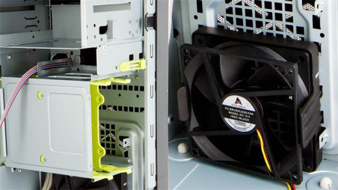 корпус Mini Tower InWin EFS712 Black U3*2+U2*2+A HD + front fan holder + Screwless mATX без блока питания 6195517