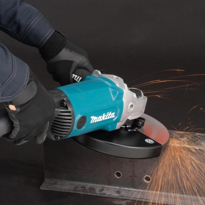 Углошлифовальная машина Makita GA9090N 2200Вт 6600об/мин рез.шпин.:M14 d=230мм