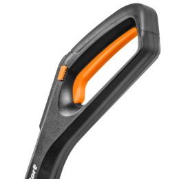 BORT BSF-42 СНЕГОУБОРЩИК АККУМУЛЯТОРНЫЙ 2 АКБ ПО 4АЧ + ЗУ, 18V Li-Ion, Ширина захвата 40 см, Высота захвата 20 см, Дальность выброса 0,6 м Вес 6.2 кг, [93419061]