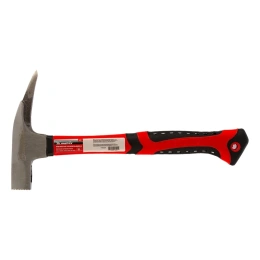 Молоток кровельщика MATRIX 600 г, фибергласовая обрезиненная рукоятка 10624