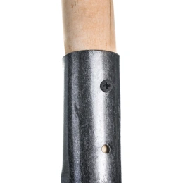 Штыковая лопата из рельсовой стали с черенком Gigant с ребрами жесткости GBS-01