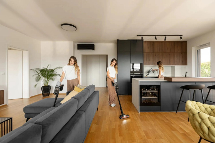 Пылесос Gorenje SVC259400NES 200Вт серый