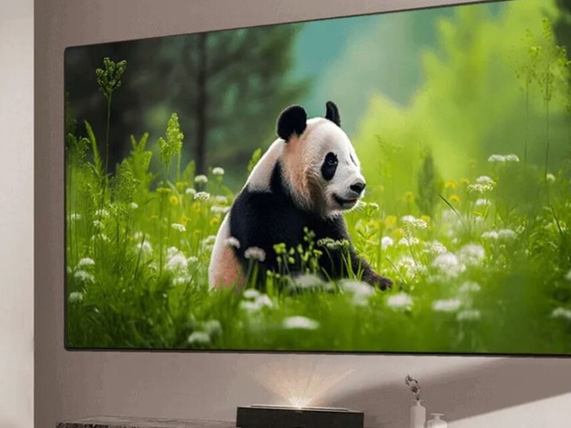 В Китае представили первый в мире 150-дюймовый экран с «линзой» Френеля