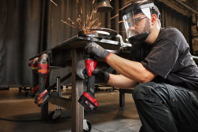 Аккумуляторная прямошлифмашина Milwaukee M18 FDGROVPDB-0X 4933480957