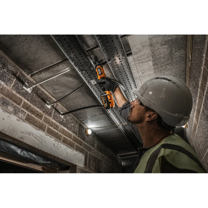 Трещотка бесщеточная AEG BSS18R14BL-0 1/4", 18В 4935480974