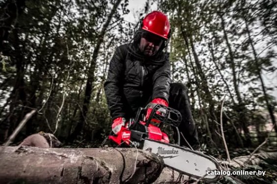 Цепная пила Milwaukee M18 FCHSC-0 FUEL (4933471441) (аккумуляторная, 18 В, бесщеточный двигатель, длина шины: 30 см, скорость цепи: 12.4 м/с, шаг цепи: 3/8")