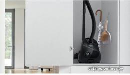 Пылесос Bosch Serie 2 BGLS2BA2 600Вт черный