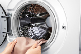 Стиральная машина TCL TWOF-107W14W1 класс: A+++ загр.фронтальная макс.:7кг белый инвертор