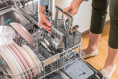 Встраиваемая посудомоечная машина Gorenje GV642E90, полноразмерная, ширина 59.8см, полновстраиваемая, загрузка 13 комплектов