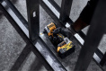 Винтоверт DeWalt DCF850NT-XJ бесщеточный двигатель, наличие удара, тип патрона: шестигранный HEX , 1/4, источник питания: аккумулятор, Li-Ion, 18В, выходная мощность: 380Вт, регулировка оборотов, 3200об/мин, крутящий момент