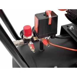 Ременной компрессор Gigant BCV-50/200