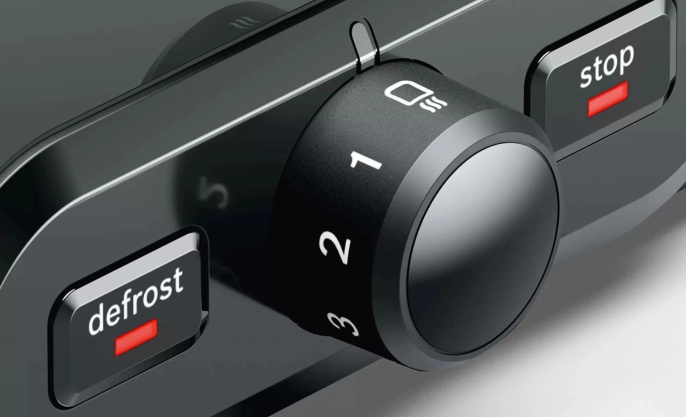 Тостер Bosch TAT4P424 970Вт красный/черный