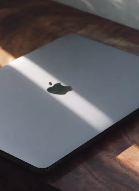 Apple готовит к выпуску MacBook Ultra и ещё несколько «суперпремиальных» устройств