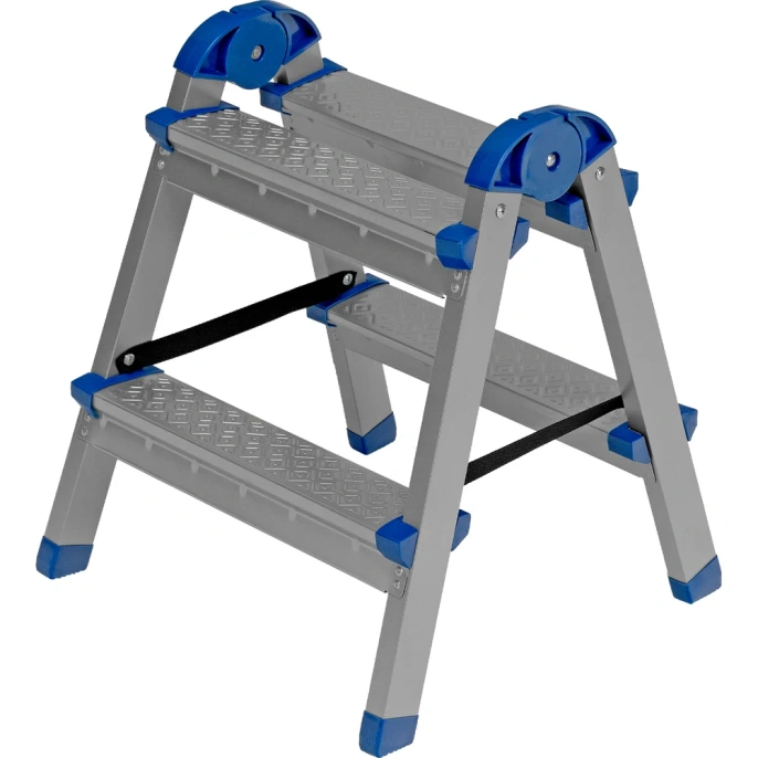 Двухсторонняя стремянка СИБРТЕХ 2 ступени 97982