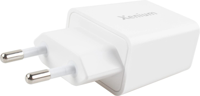 Сетевое зар./устр. Xenium X252 25W 3A+2A USB/USB Type-C универсальное белый CCX252CW/00