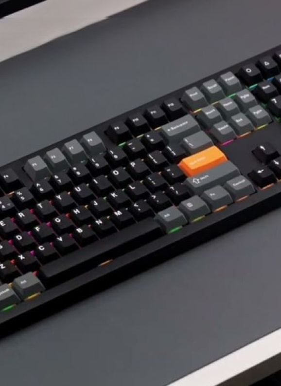 Keychron выпустила клавиатуру P6 Ultra с прошивкой ZMK и корпусом-«конструктором»