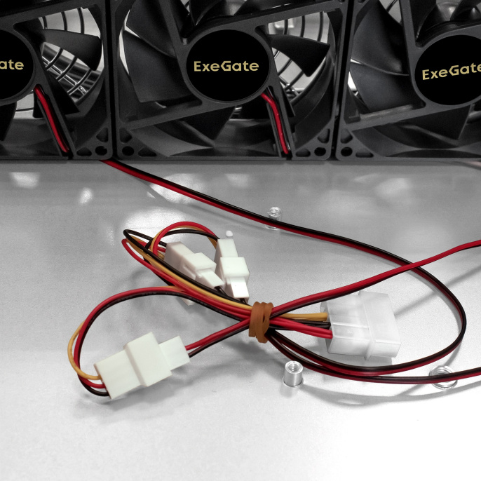 Серверная платформа ExeGate Pro 2U660-HS06 <RM 19", высота 2U, глубина 660, Redundant БП 2x550W, 6xHotSwap, USB> EX294283RUS