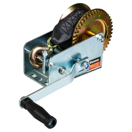 Ручная шестеренчатая лебедка ЕРМАК TRT 1201S трос - ремень, 900кг, длина троса 10м 737-010