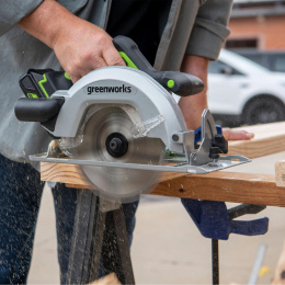 Циркулярная пила дисковая Greenworks GD24CS ручная D диска.:185мм 1500907CUB