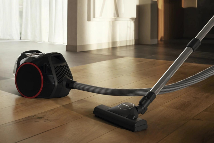 Пылесос Miele Boost CX1 125 Edition Obsidian черный