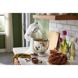 Миксер KitchenAid настольный с откидным блоком Artisan 4.8 л, бежевый