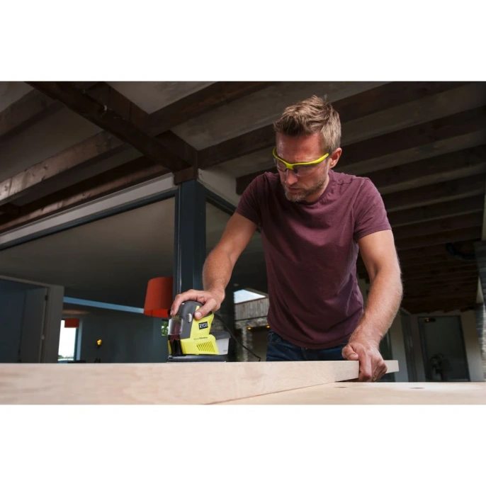 Универсальная шлифмашина Ryobi + 30 шлифлистов RMS180-SA30 5133002910