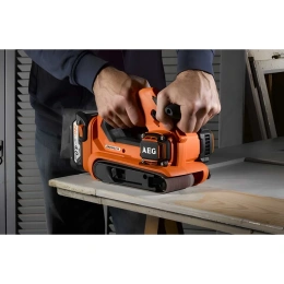 Бесщеточная ленточная шлифмашина AEG BHBS18-75BL-0 4935459582